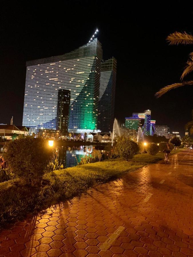 Orbi City Elit Class Suit Batumi Eksteriør billede